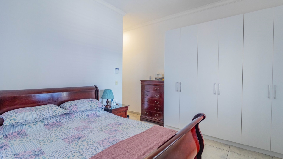 3 Bedroom Property for Sale in Sandy Point Beach Estate Western Cape